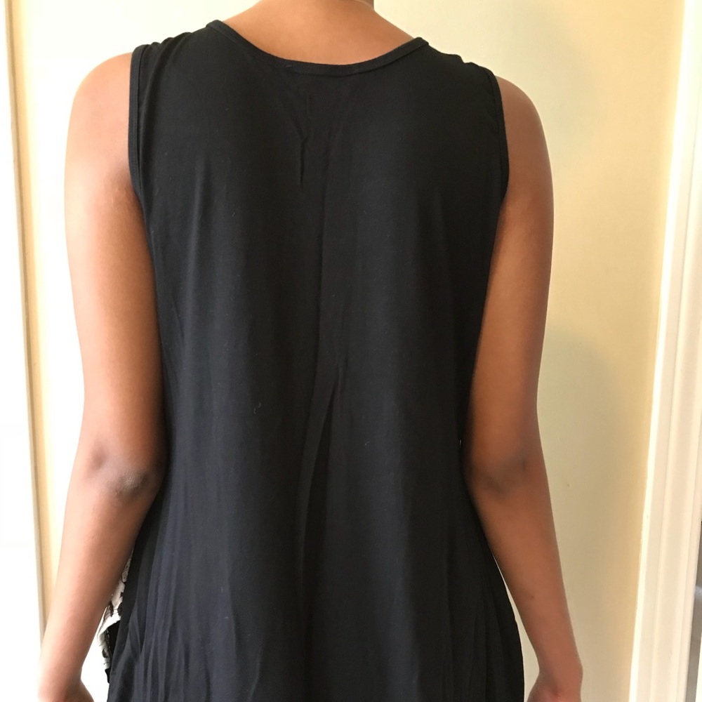Embroidered Tank Top - Picture 2 of 7